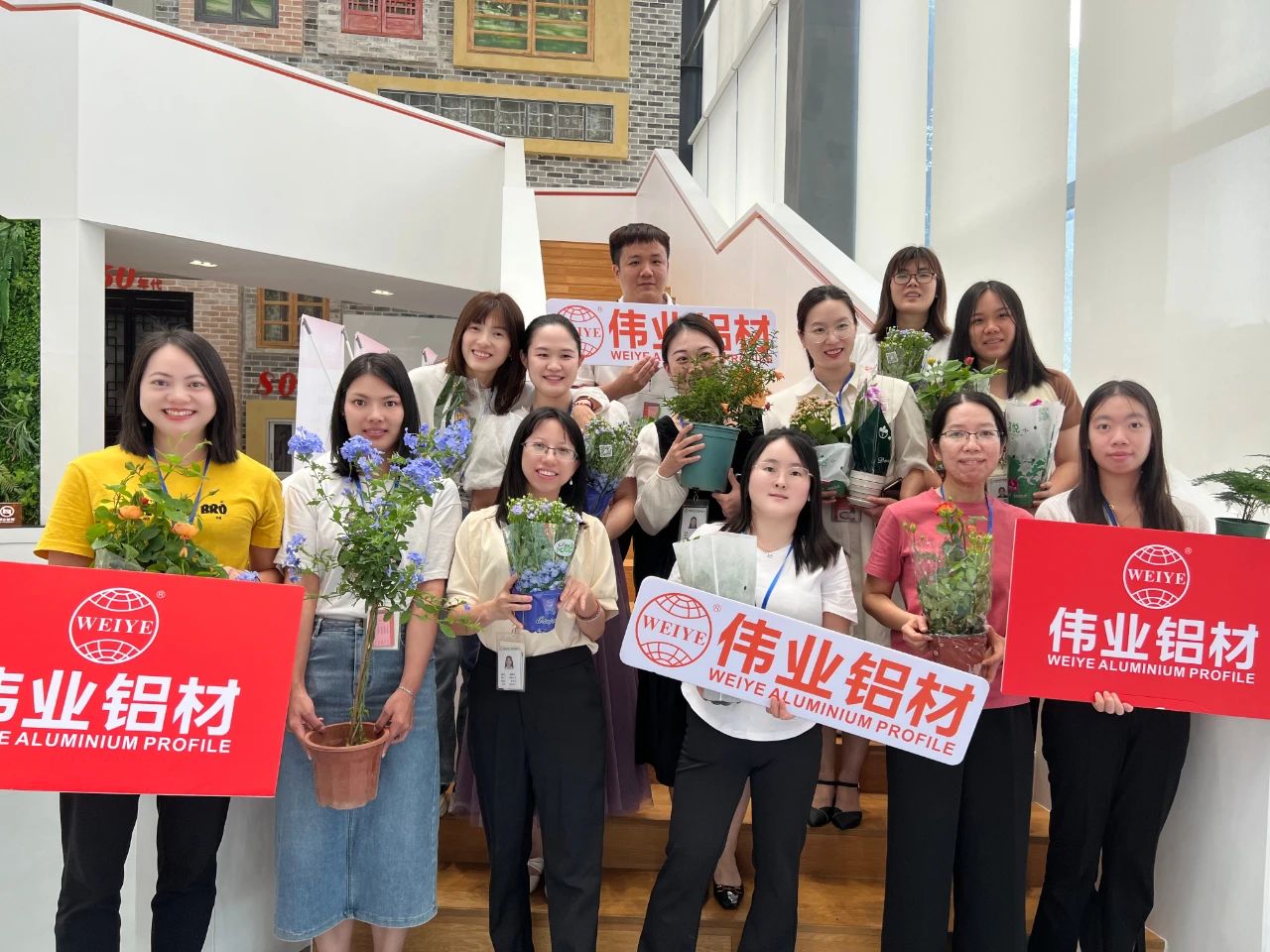 以爱浇灌，礼赠母亲 | k8凯发铝材感恩母亲节职工活动圆满进行